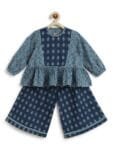 cropped-imgi_110_TiberTaberGirlGeometricPrintTopSetTTG25005_Blue_Mood1-1-1.jpg